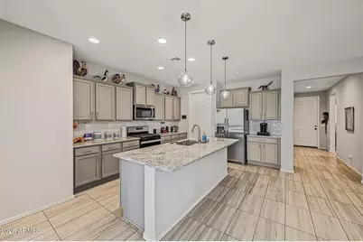 21290 N 270th Avenue, Buckeye, AZ 85396 - Photo 8