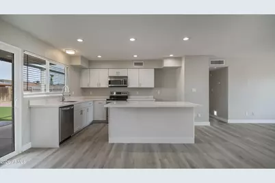 2334 W Portobello Avenue, Mesa, AZ 85202 - Photo 6