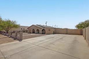 600 N Park St, Florence, AZ 85132 - Photo 2