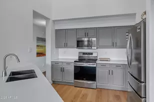1024 E Frye Rd, Phoenix, AZ 85048 - Photo 8