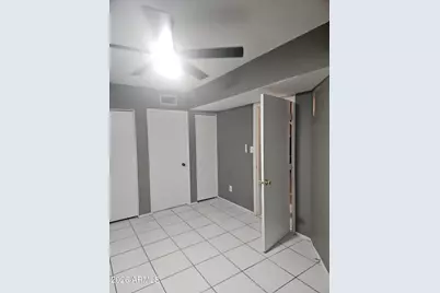 3228 W Glendale Avenue #Apt 122, Phoenix, AZ 85051 - Photo 22