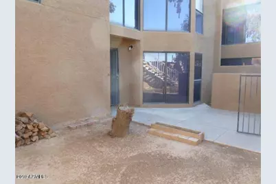 3228 W Glendale Avenue #Apt 122, Phoenix, AZ 85051 - Photo 10