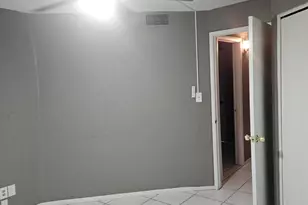 3228 W Glendale Ave, Phoenix, AZ 85051 - Photo 26