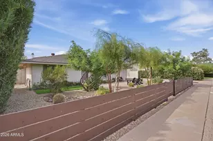 3935 E Whitton Ave, Phoenix, AZ 85018 - Photo 2