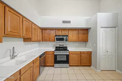 712 S Beck Avenue, Tempe, AZ 85281 - Photo 10