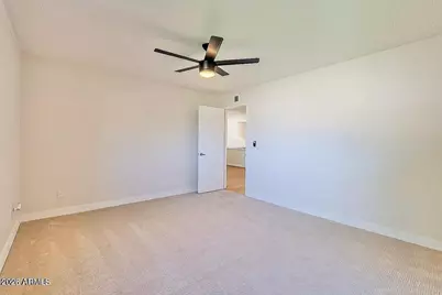 3737 E Turney Avenue #208, Phoenix, AZ 85018 - Photo 18