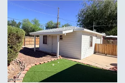 296 Genung Avenue, Wickenburg, AZ 85390 - Photo 2