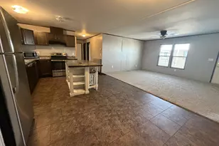 7810 W Peoria Ave, Peoria, AZ 85345 - Photo 10