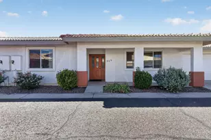 809 E Kathy Ct, Cottonwood, AZ 86326 - Photo 2