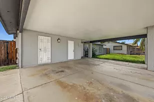 7751 W MacKenzie Dr, Phoenix, AZ 85033 - Photo 6