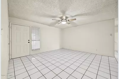 7751 W Mackenzie Drive, Phoenix, AZ 85033 - Photo 8