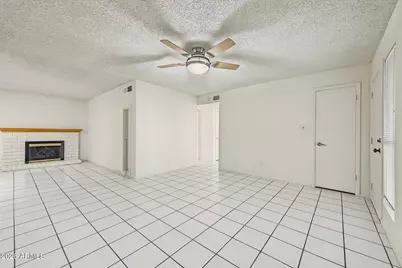 7751 W Mackenzie Drive, Phoenix, AZ 85033 - Photo 10