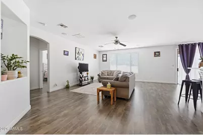 10961 W Chase Drive, Avondale, AZ 85323 - Photo 6