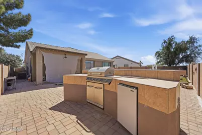 10961 W Chase Drive, Avondale, AZ 85323 - Photo 26