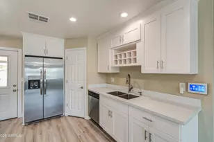 3245 N 43rd Ave, Phoenix, AZ 85031 - Photo 18