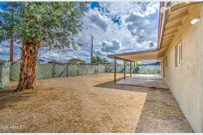 3245 N 43rd Avenue, Phoenix, AZ 85031 - Photo 44