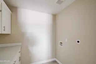 3245 N 43rd Ave, Phoenix, AZ 85031 - Photo 38