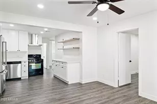 1542 E Turquoise Ave, Phoenix, AZ 85020 - Photo 10