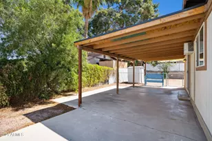 1542 E Turquoise Ave, Phoenix, AZ 85020 - Photo 24