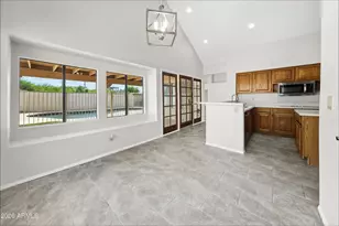 7941 S Kenwood Ln, Tempe, AZ 85284 - Photo 6