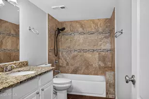 3420 W Danbury Dr, Phoenix, AZ 85053 - Photo 32