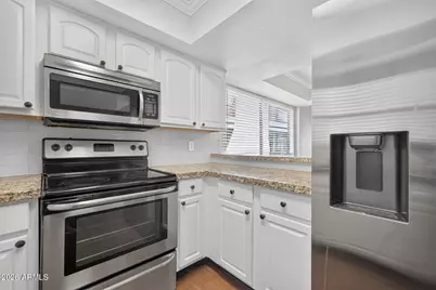 3420 W Danbury Drive #C109, Phoenix, AZ 85053 - Photo 6