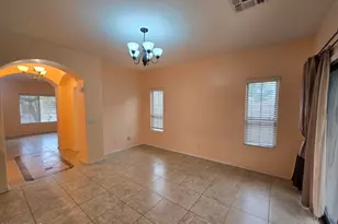 923 E Savannah Dr, Chandler, AZ 85225 - Photo 10