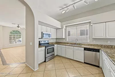4570 W Binner Drive, Chandler, AZ 85226 - Photo 12