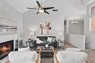 1633 E Lakeside Dr, Gilbert, AZ 85234 - Photo 2