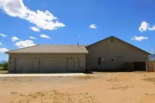 5788 S Padilla Dr, Hereford, AZ 85615 - Photo 4