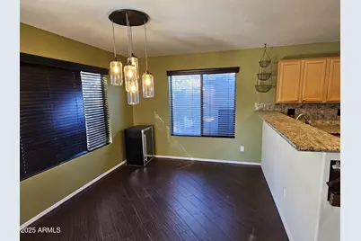 393 W Colt Road, Tempe, AZ 85284 - Photo 2
