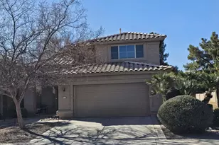 393 W Colt Rd, Tempe, AZ 85284 - Photo 1