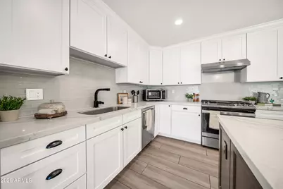 6325 N 82nd Street, Scottsdale, AZ 85250 - Photo 10