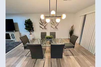 8507 E Bonnie Rose Avenue E, Scottsdale, AZ 85250 - Photo 12