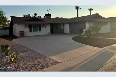 8507 E Bonnie Rose Avenue E, Scottsdale, AZ 85250 - Photo 8