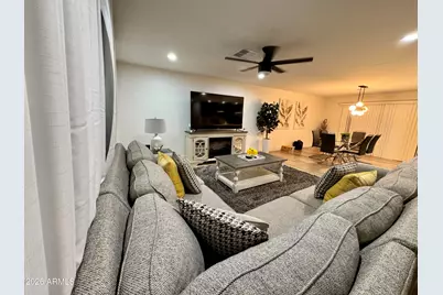 8507 E Bonnie Rose Avenue E, Scottsdale, AZ 85250 - Photo 6