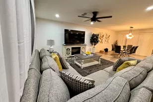 8507 E Bonnie Rose Ave E, Scottsdale, AZ 85250 - Photo 6