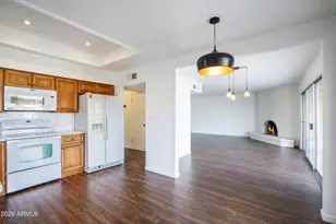 6219 N 10th Way, Phoenix, AZ 85014 - Photo 8