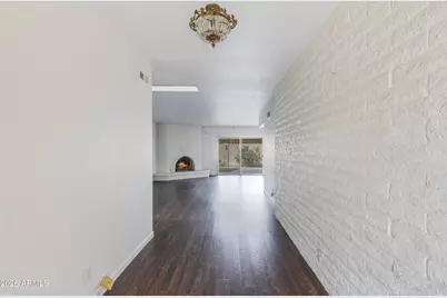 6219 N 10th Way, Phoenix, AZ 85014 - Photo 2