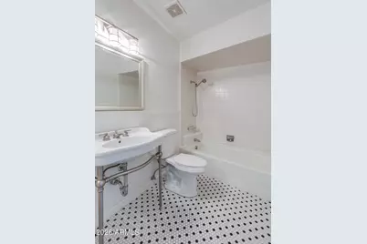 6219 N 10th Way, Phoenix, AZ 85014 - Photo 12