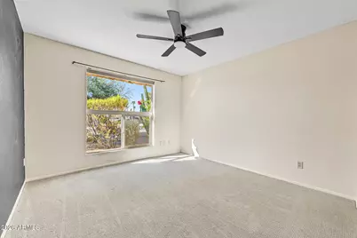 15037 N 8th Way, Phoenix, AZ 85022 - Photo 14