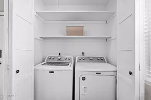3310 E Wescott Dr, Phoenix, AZ 85050 - Photo 22