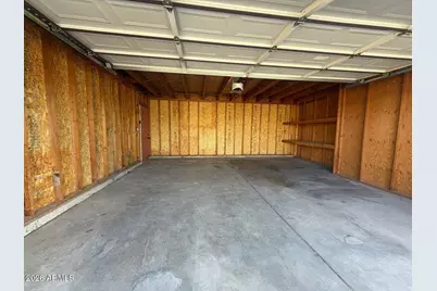8821 N New World Drive, Glendale, AZ 85302 - Photo 28