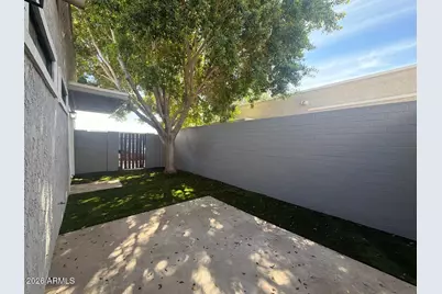 8821 N New World Drive, Glendale, AZ 85302 - Photo 24