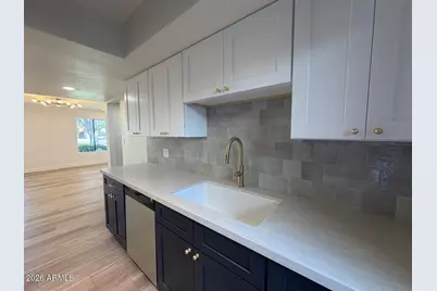 8821 N New World Drive, Glendale, AZ 85302 - Photo 6