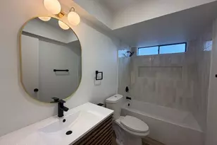 8821 N New World Dr, Glendale, AZ 85302 - Photo 10