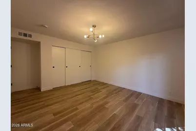 8821 N New World Drive, Glendale, AZ 85302 - Photo 14
