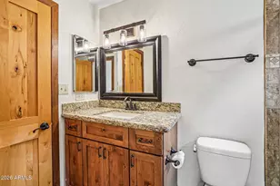 12103 S Tomi Dr, Phoenix, AZ 85044 - Photo 24