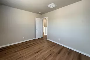 11534 W Longley Ln, Youngtown, AZ 85363 - Photo 24