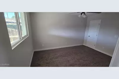 5721 W Cheery Lynn Road, Phoenix, AZ 85031 - Photo 12